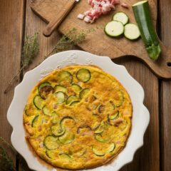 Omleta cu dovlecei la cuptor si salata