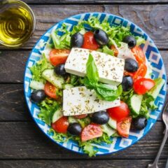 Salata greceasca cu ou fiert Activ